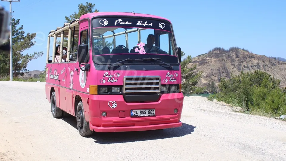 Cabrio Safari and Boat Trip on the Lake in Side