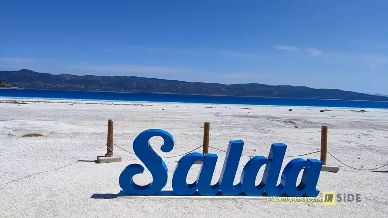 Salda Lake From Side image 0